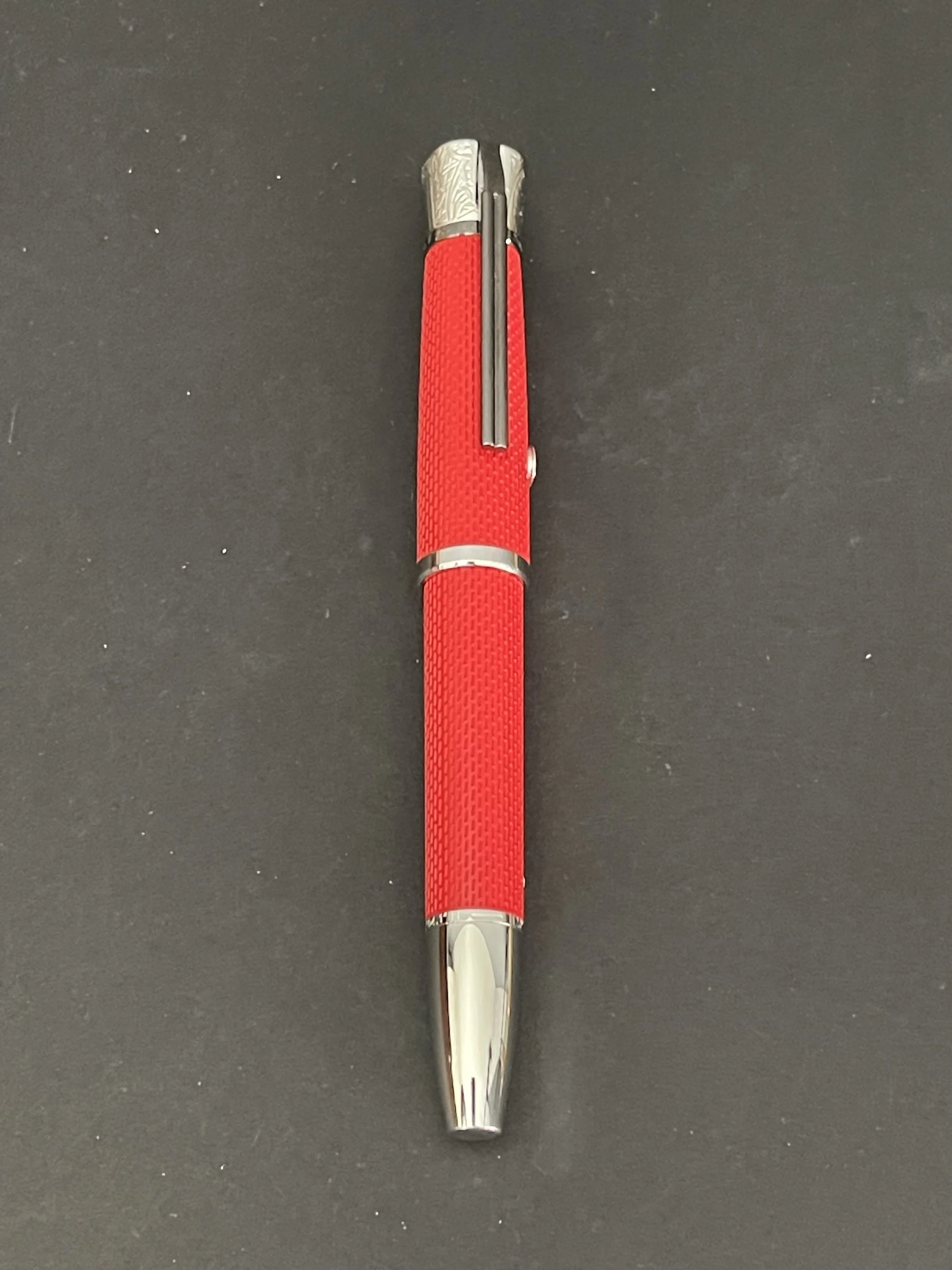 GREAT CHARACTERS JAMES DEAN FOUNTAIN PEN SPECIAL EDITION MONTBLANC 