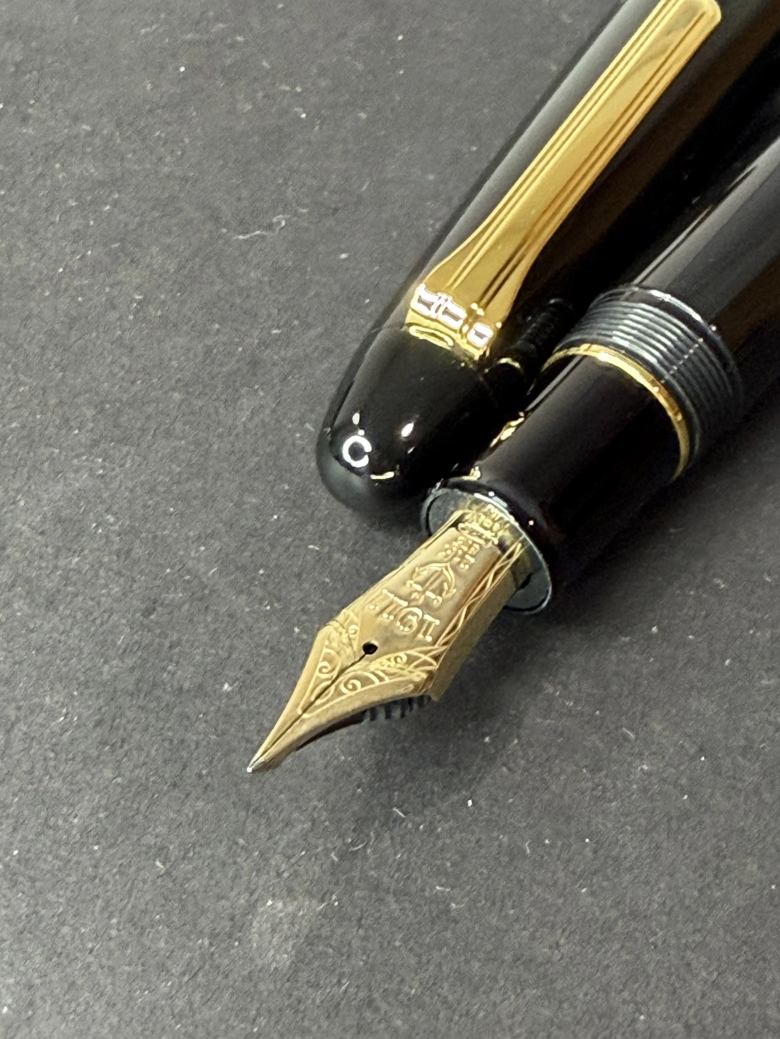 Rare Sailor Nagahara King Eagle Nib on a KOP Black Ebonite Fountain Pen