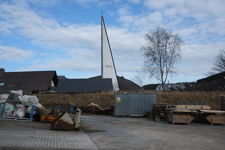 WILLINGEN_KERKJE-lr.jpg