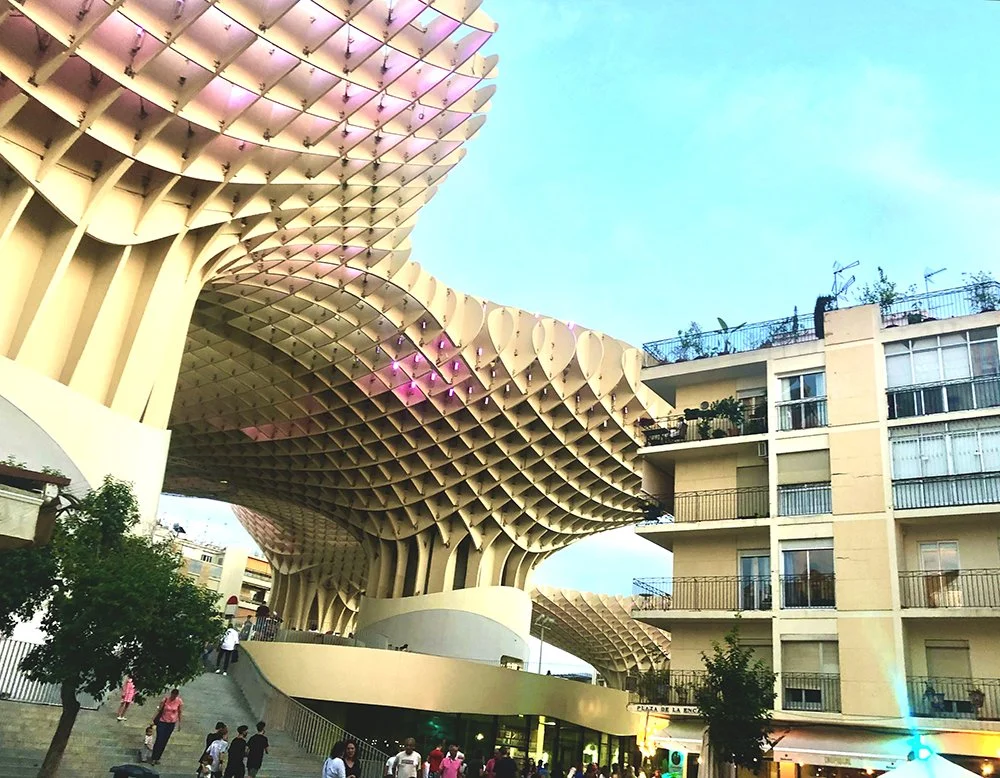 SEVILLA_LANDMARK_3LR.jpg