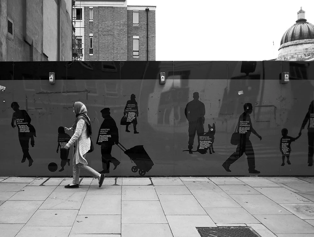 LONDON_WALLPAINTING_BW_LR.jpg