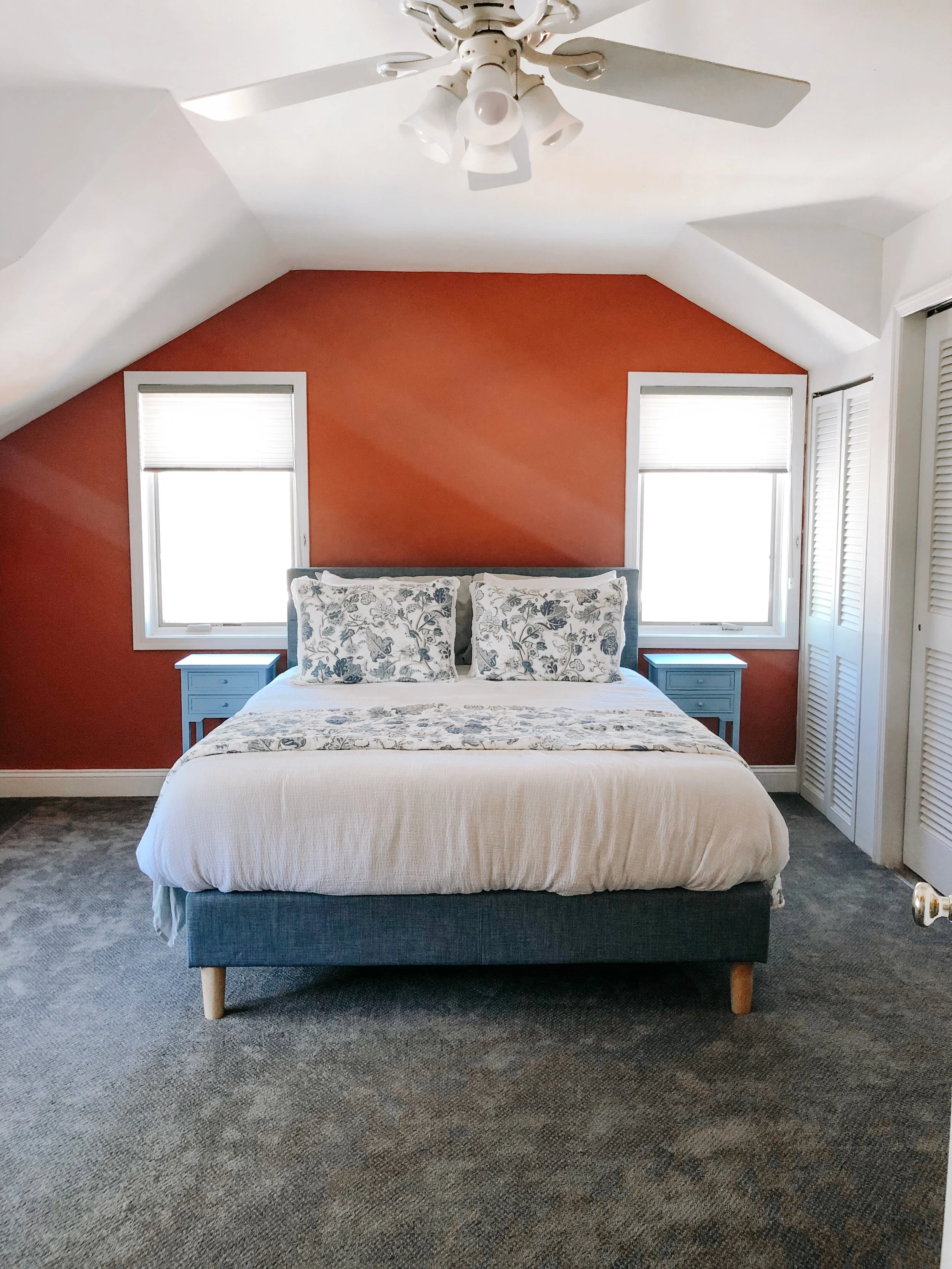 Upstairs Master Queen.JPG