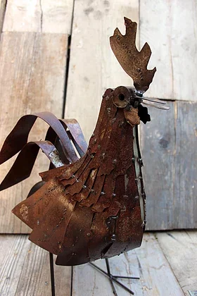 recycled_cockerel_sculpture