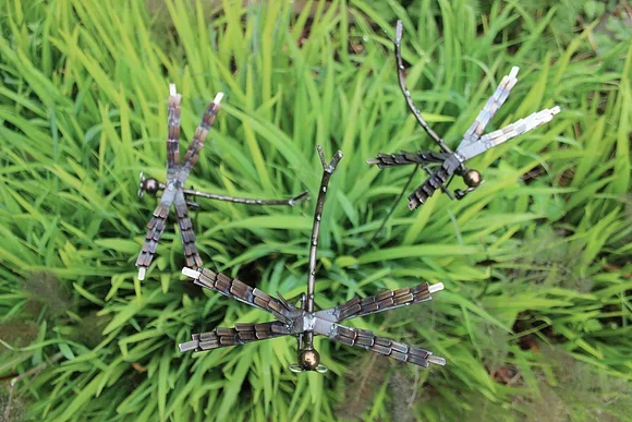 dragonfly_garden_ornament