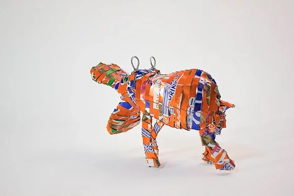 recycled_hippo_sculpture_uk