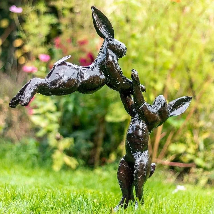 A job for the weekend! After a wet and windy few days, the drier weekend is the perfect time for an autumn job in the garden - protecting your Chi-Africa ornaments from the winter weather. 
Check out the maintenance section on our website, where you 