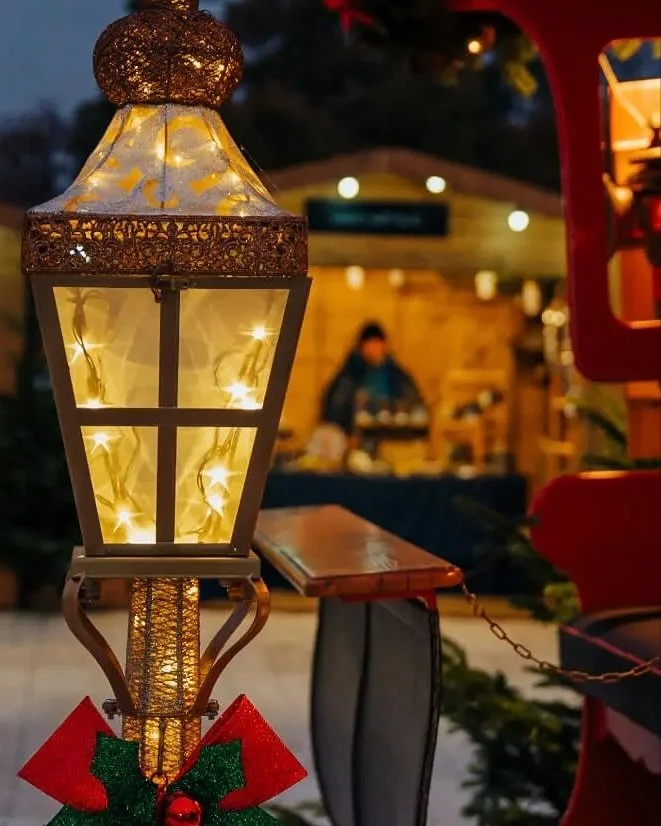 Just a few weeks to go until the @chatsworthofficial Chatsworth Christmas Market opens on 8th November and this year, Chi-Africa will be there for the very first time.
We&rsquo;ll be bringing a beautiful collection of our handcrafted recycled metal s