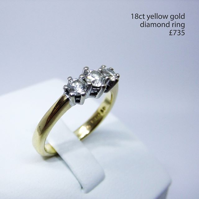 18ct gold diamond ring &pound;735 #diamonds #gold #norwichlanes #benjaminjosephjewellers