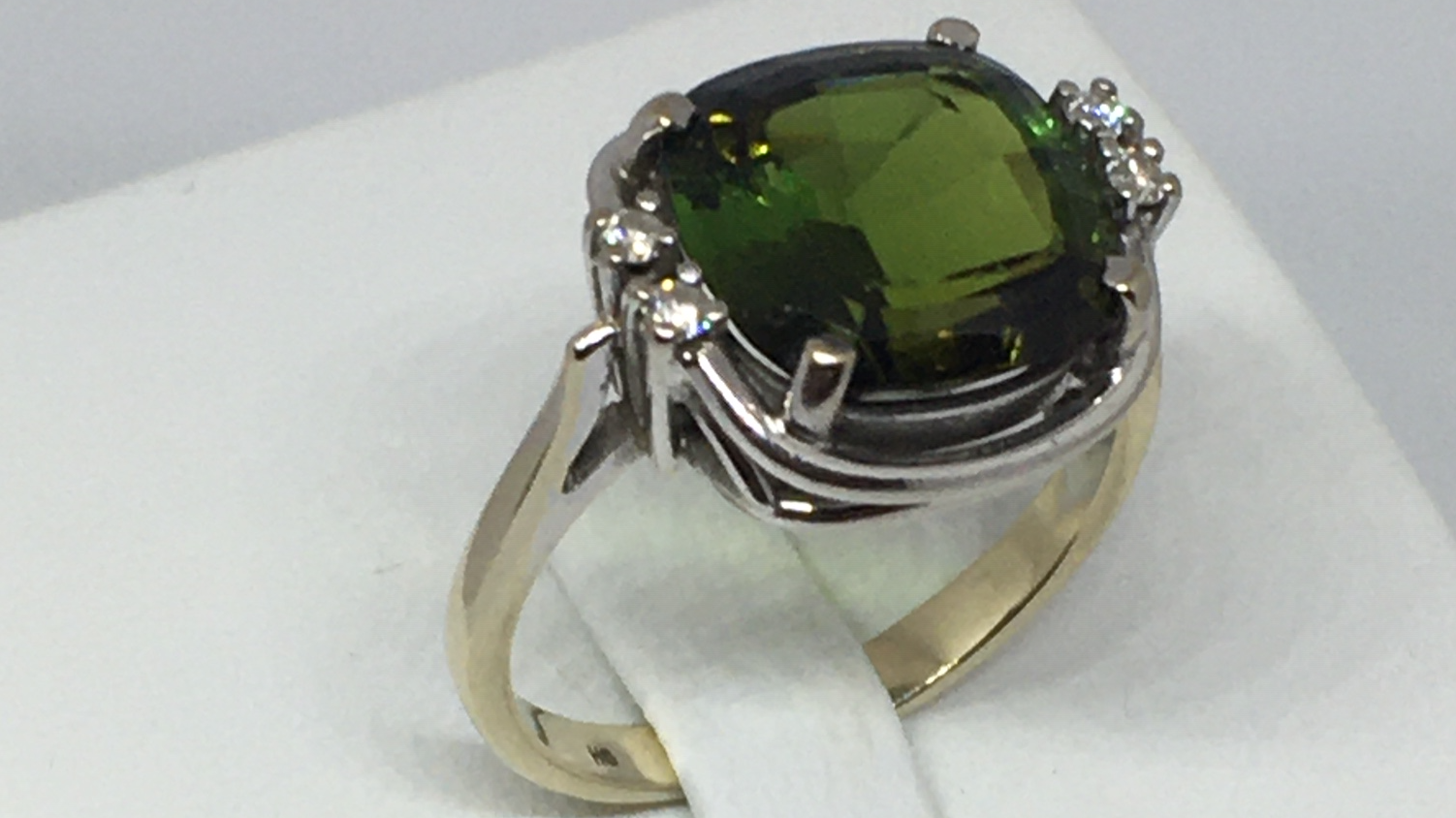 green_tourmaline.png