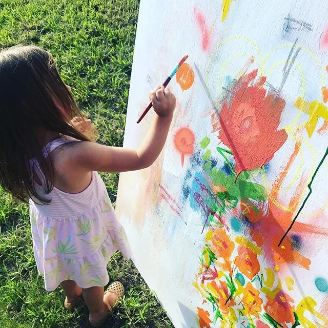 Look at this! I have a collaborator 
#kidartist #kidartists #kidartistsofinstagram #art #paint #painting #flowers #floral #abstract #artist #artistoninsta