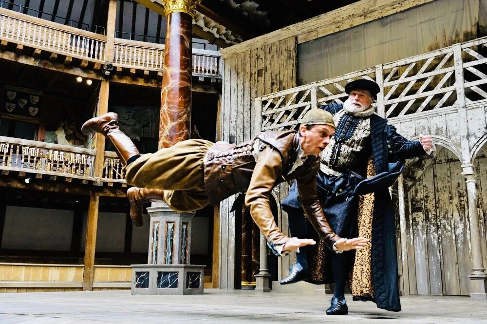 Globe+Kick.jpg