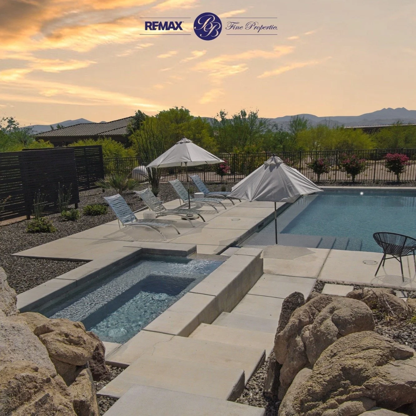 ✨New Listing! 
⚬ Split floor plan with open, airy living spaces
⚬ Contemporary finishes; quartz countertops anchor the refreshed kitchen 🍽️
⚬ Bright family room with charming fireplace and light palette 🔥
⚬ Large covered patio for easy indoor&ndash