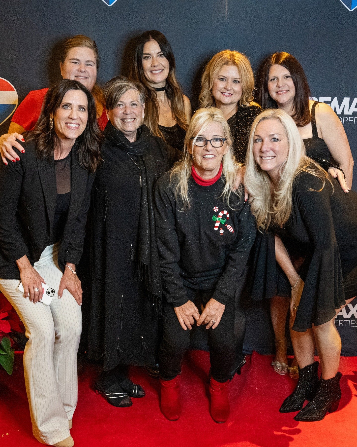 So much fun celebrating the season at the RE/MAX Christmas party with these amazing ladies! ✨🎄