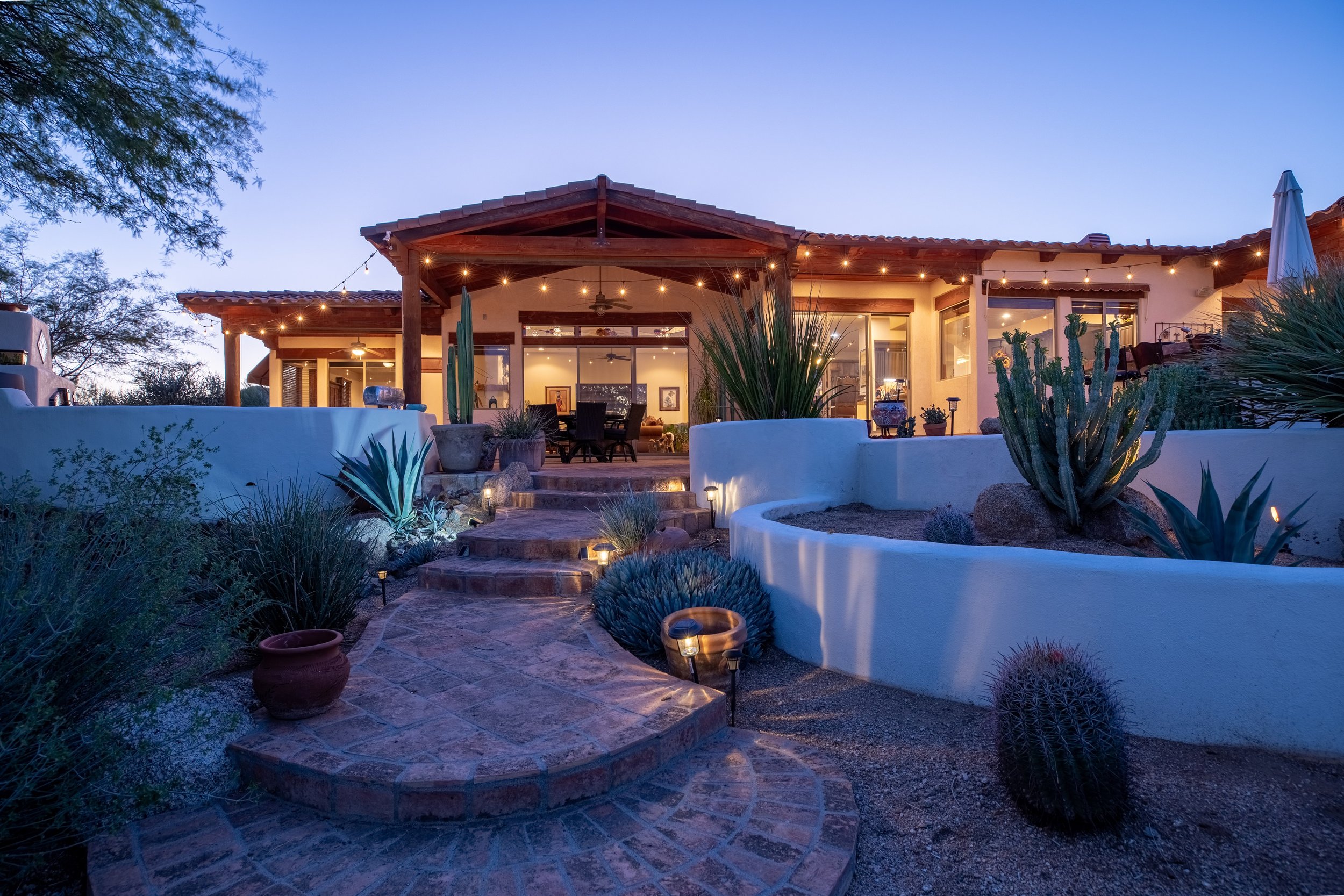 Patio Season in Arizona: Create an Outdoor Space Buyers Love