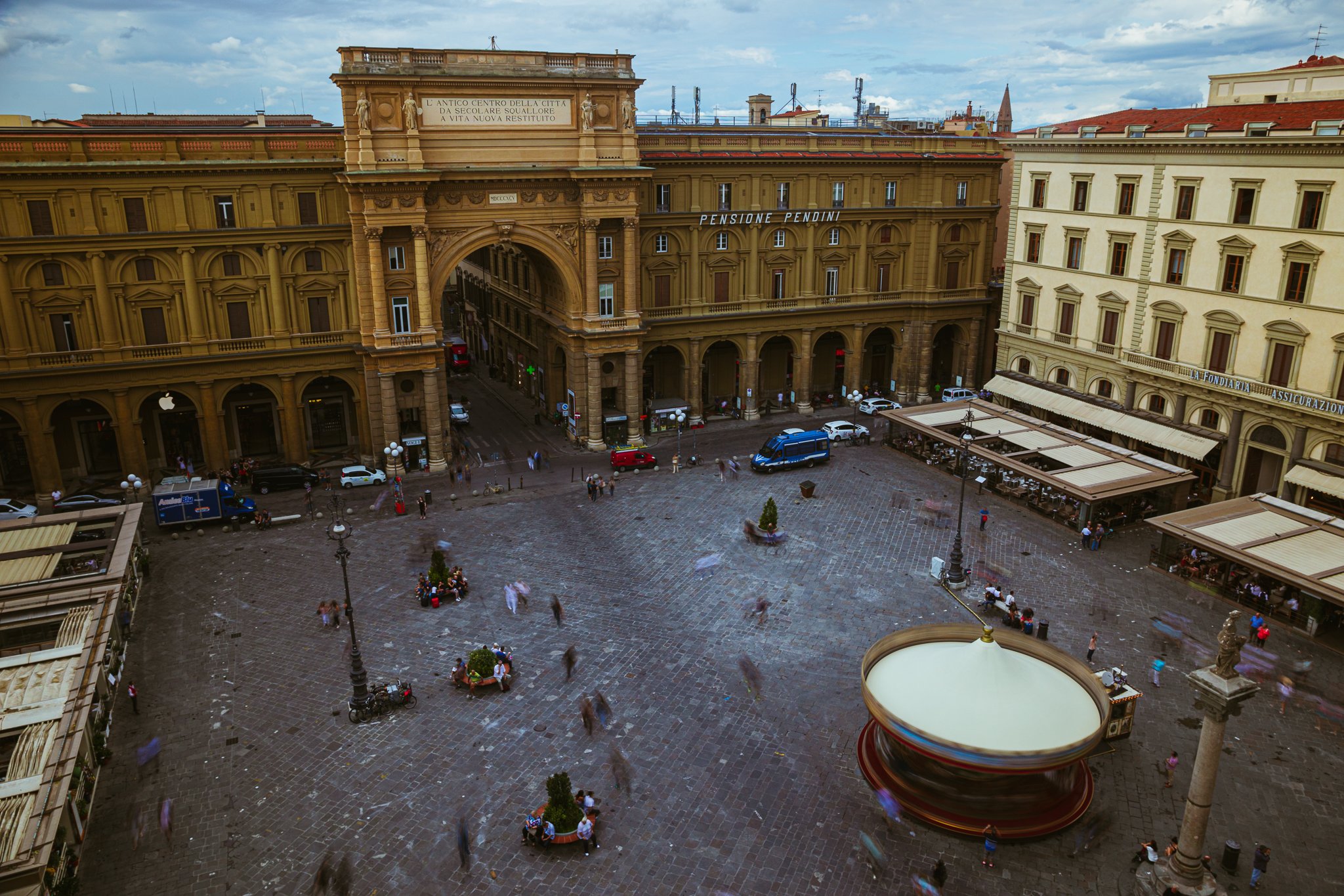 © Nick_Boutsikos_Snippets of Florence_045.jpg