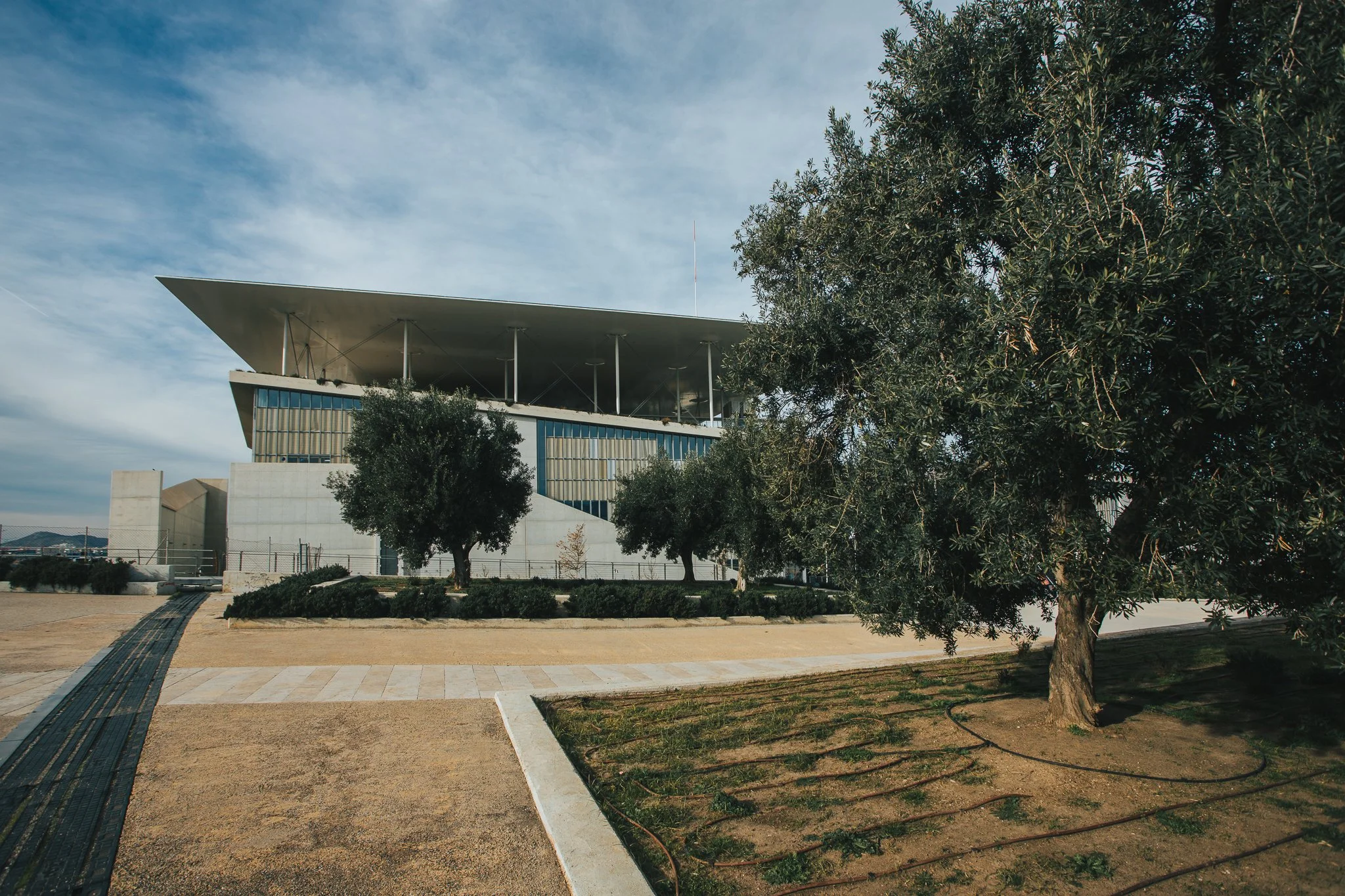© Nick Boutsikos_A sunny winter day at the SNFCC with friends-14.jpg