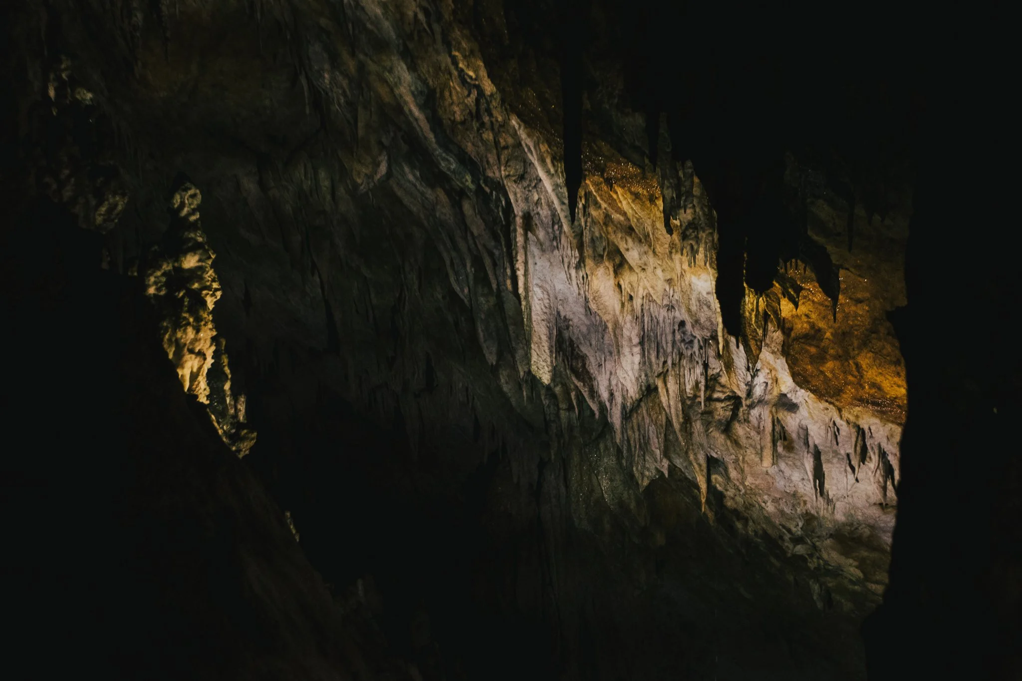 © Nick Boutsikos_Perama cave-15.jpg