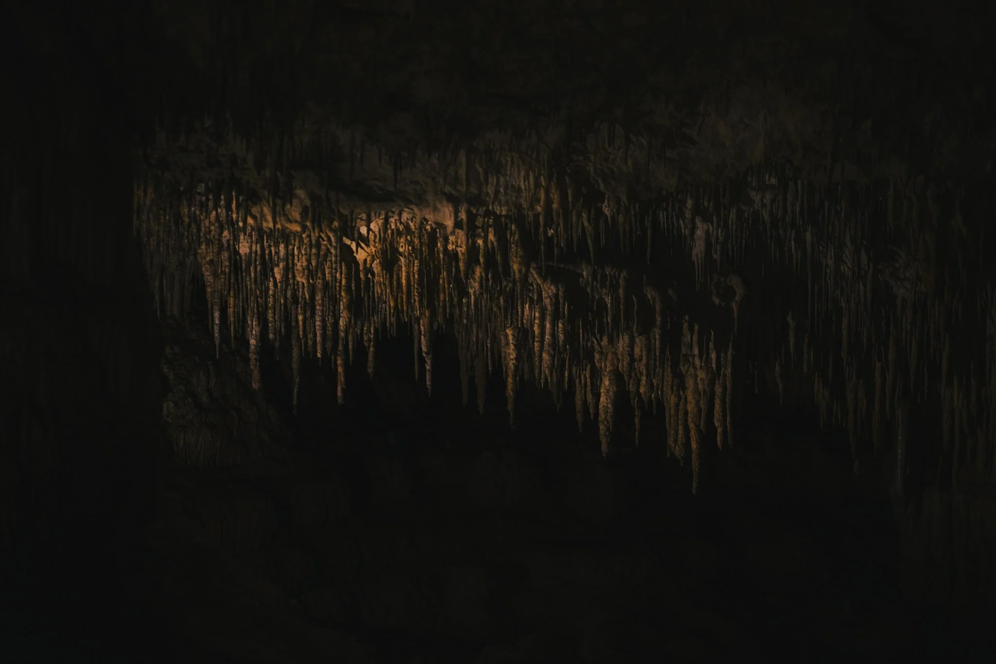 © Nick Boutsikos_Perama cave-48.jpg