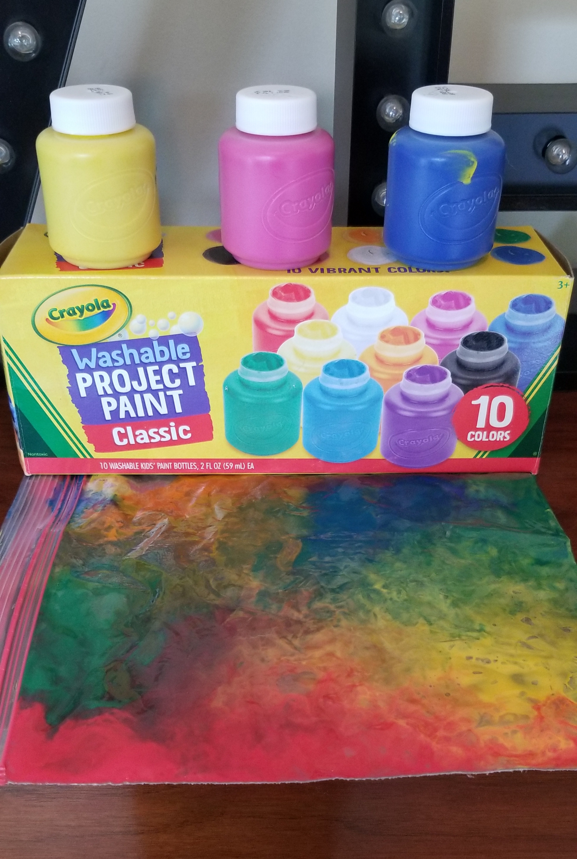 Crayola Washable Finger Paint, 1 qt Squeeze Bottle, White