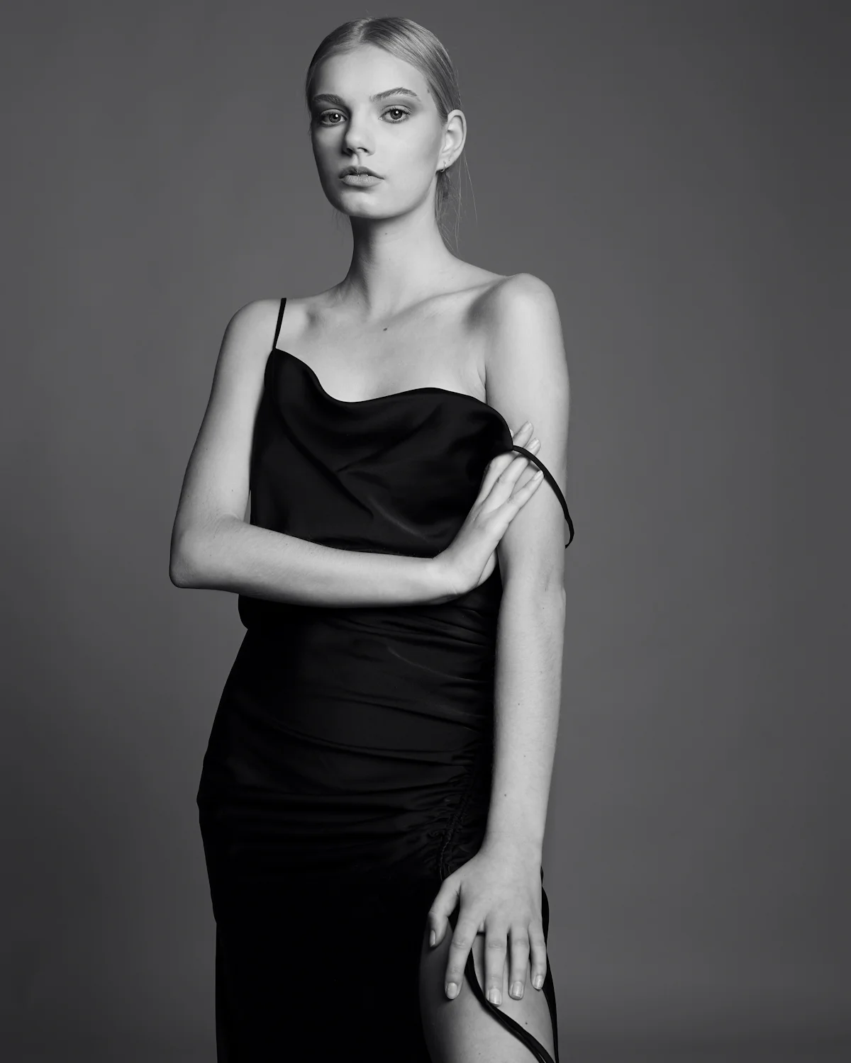 Alexandra Votsis_Portrait Photographer Toronto4.jpg