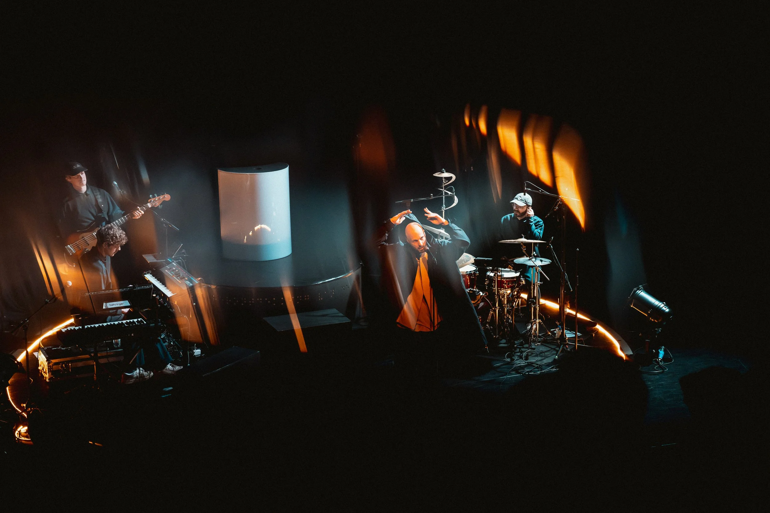 09-01-26_Manu Theater Rotterdam -6.jpg