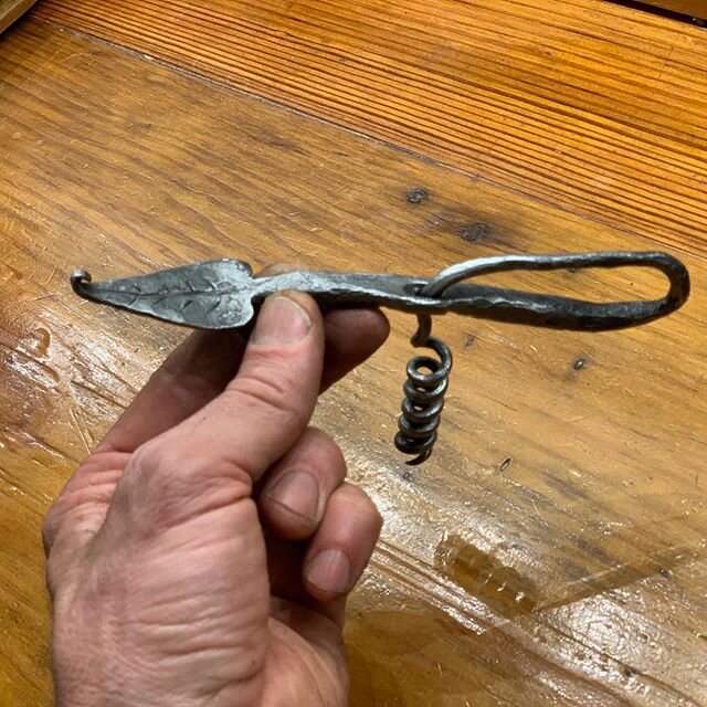 After several failed attempts at making a functional corkscrew, here it is. Absolutely the toughest thing I&rsquo;ve tried to forge. I think I&rsquo;ll have some wine to celebrate.