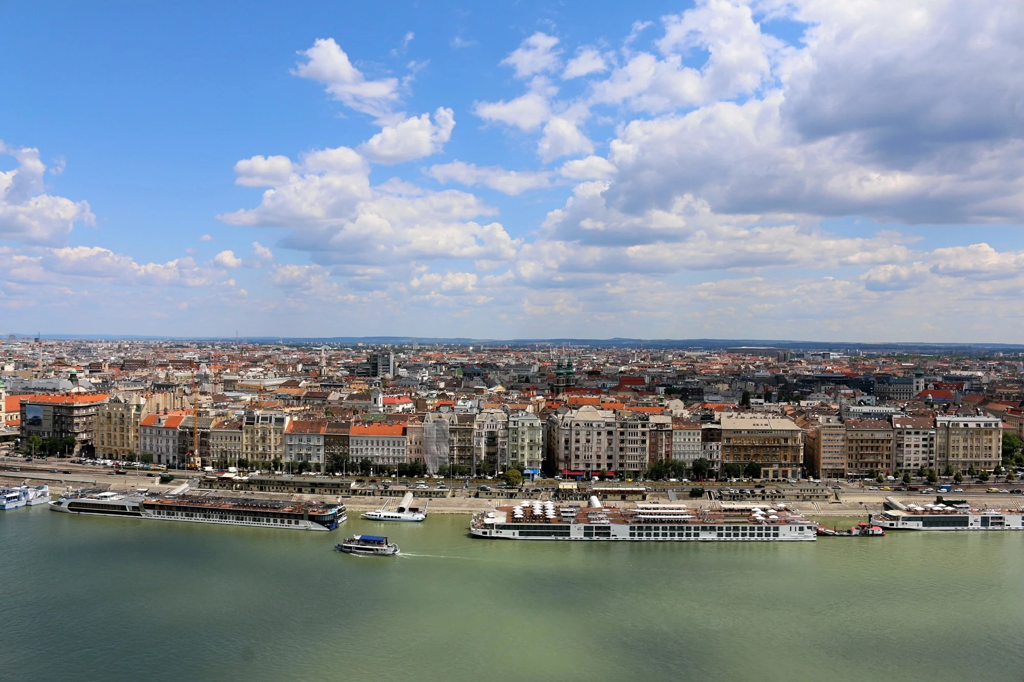 budapest river view (2).jpg