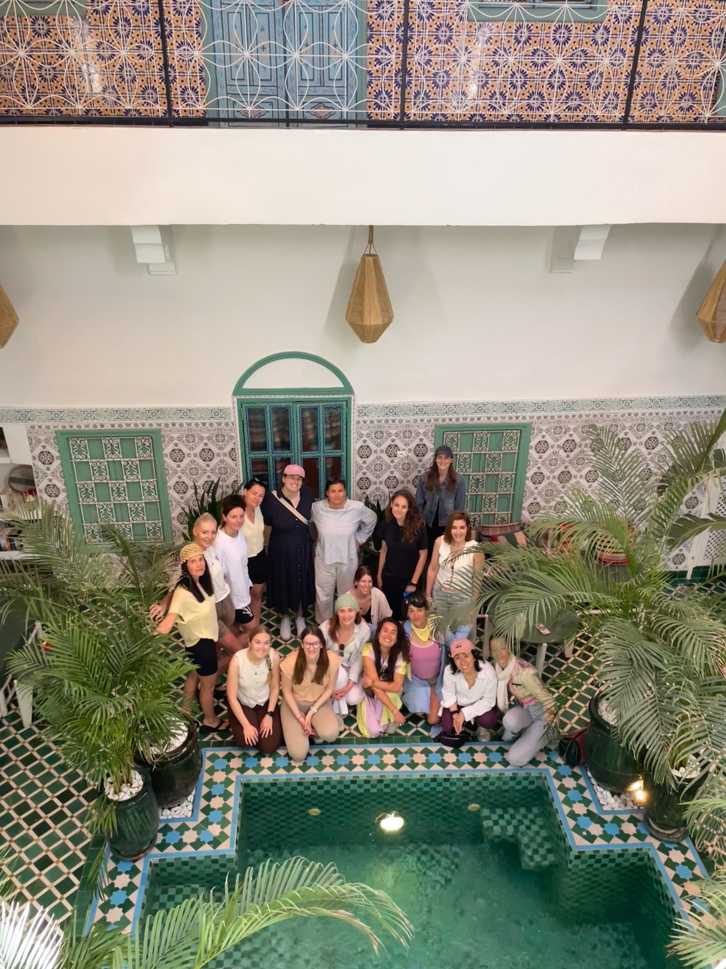 This is where transformation happens.

Our 12th and 13th retreat with @bemarrakech

🌹 Rooted Rhythms with Tina is for you if you want to slow down, move with more awareness, and land back in your body. All levels welcome. Traditional yoga meets anat