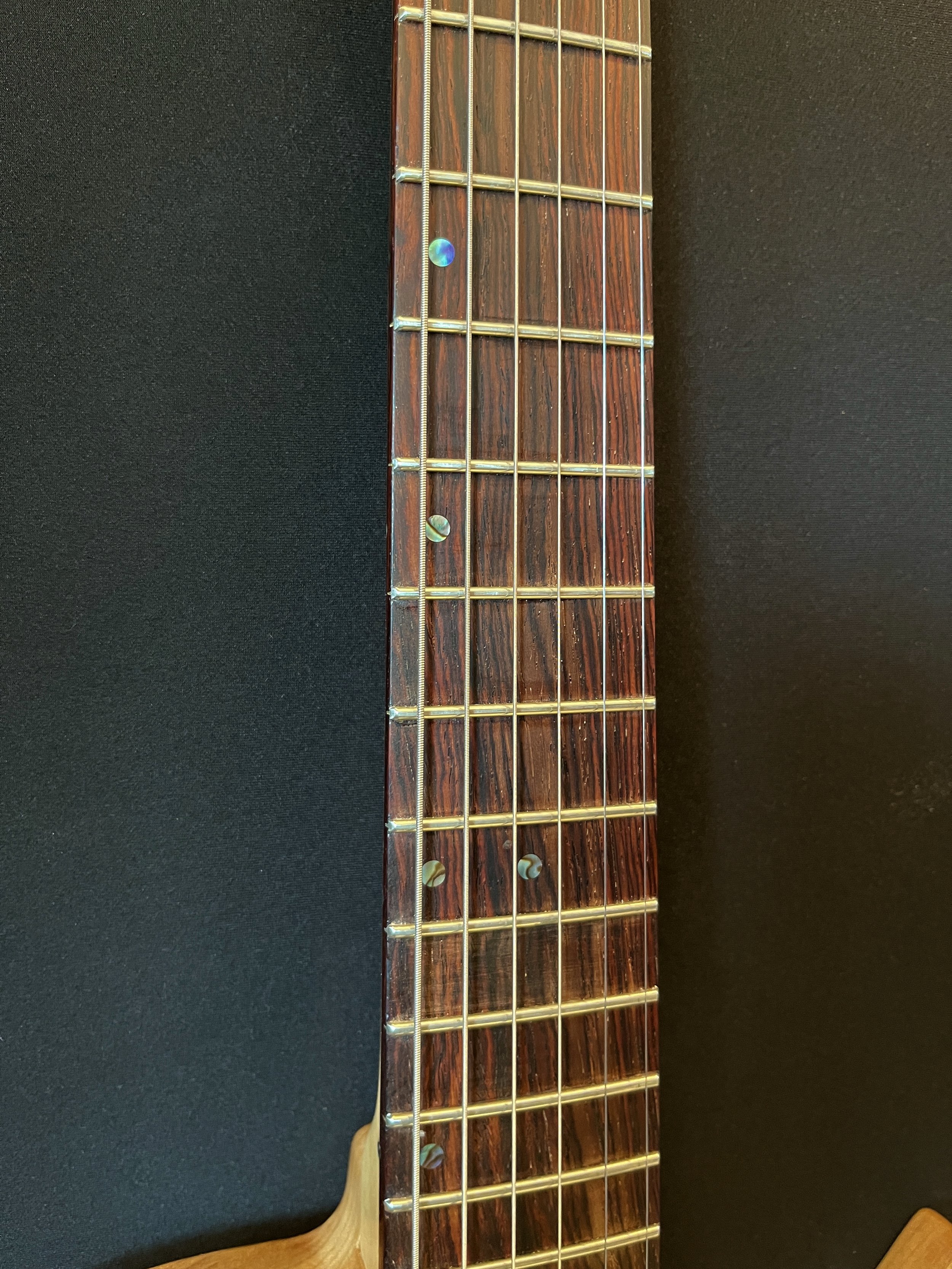 5350 NC 2.0 fingerboard 1.JPG