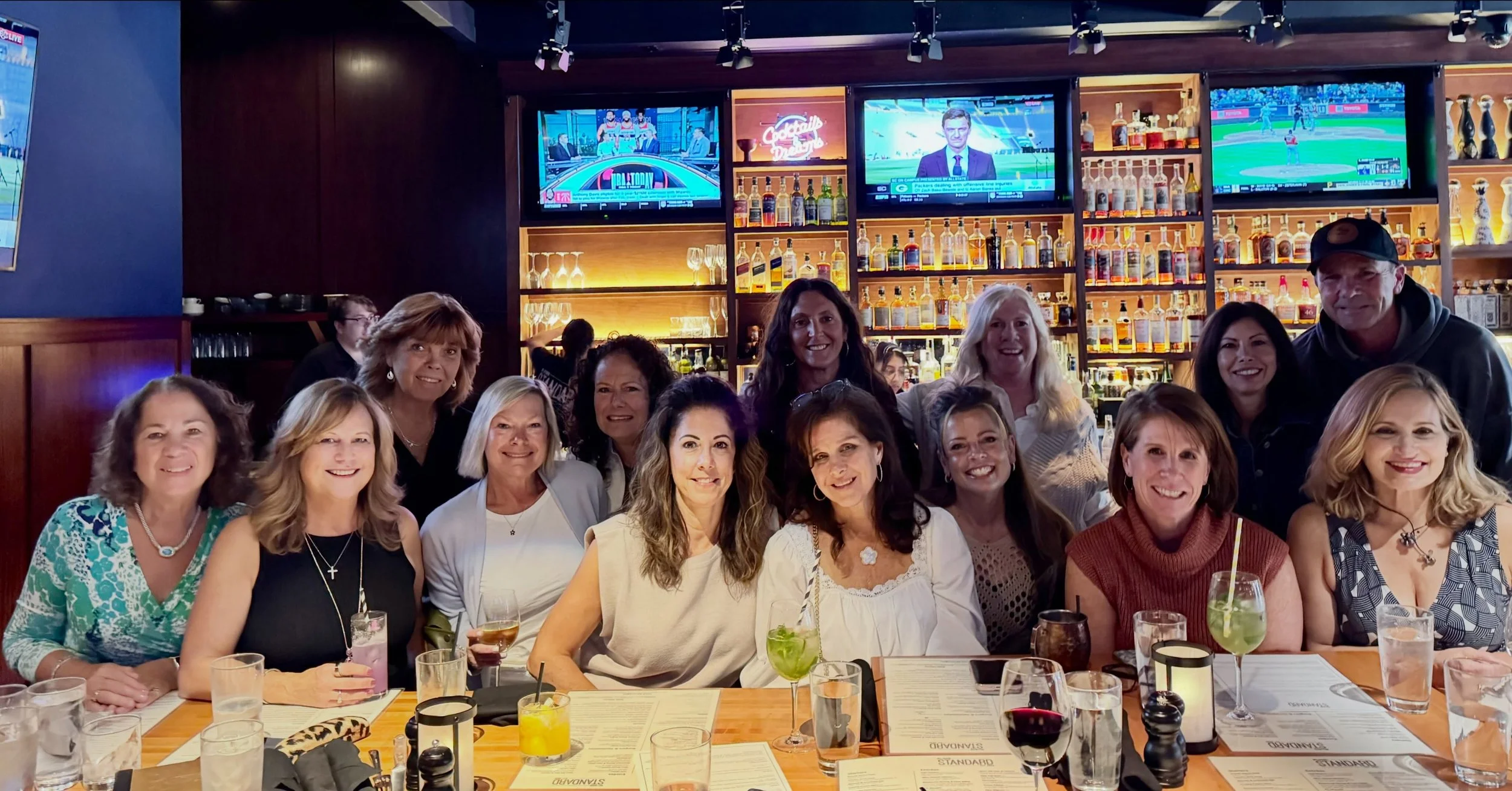 A great team makes all the difference! 💙

Some photos from our recent A Simpler Life Now team happy hour!

We&rsquo;re grateful to have such an incredible group of people who genuinely enjoy spending time together, both on and off the job. The teamw