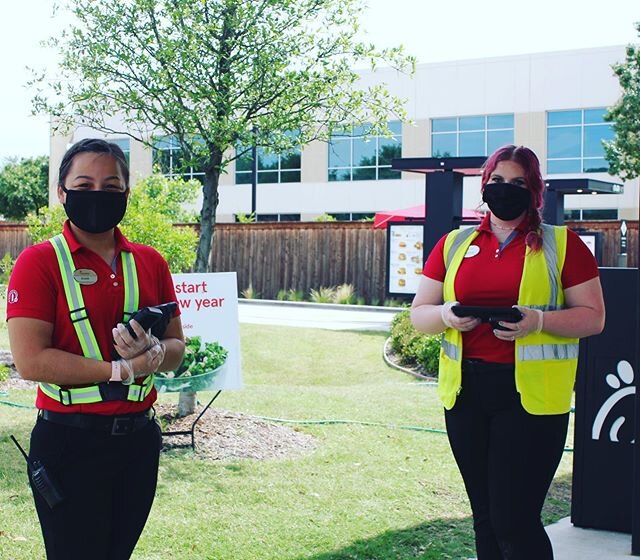 It will be our pleasure to serve you safely in the drive-thru!🚘 #cfacityline #thelittlethings
.
.
.
.
.#citylinedfw #richardsontx #richardson #chickfiladrivethru #serveyousafely #ourpleasure #chickfila