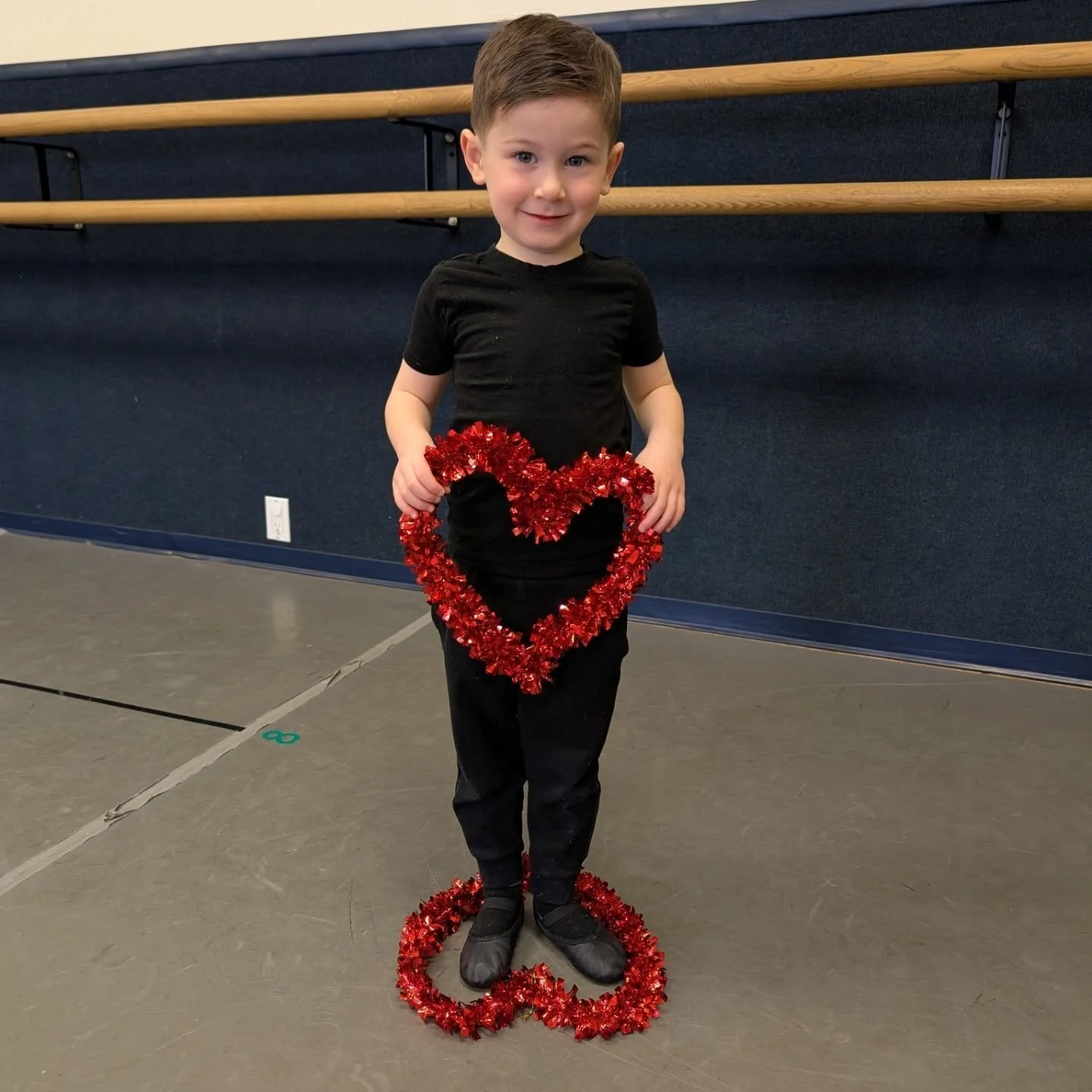 Roses are red, violets are blue, we'd rather be dancing...how about you? 💌

#lpaalltheway