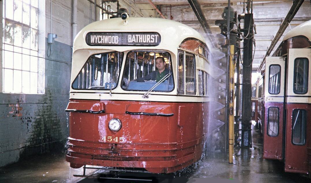photo-toronto-ttc-pcc-streetcar-wychwood-barn-washer-1970-edited-from-an-unknown-photographer.jpg