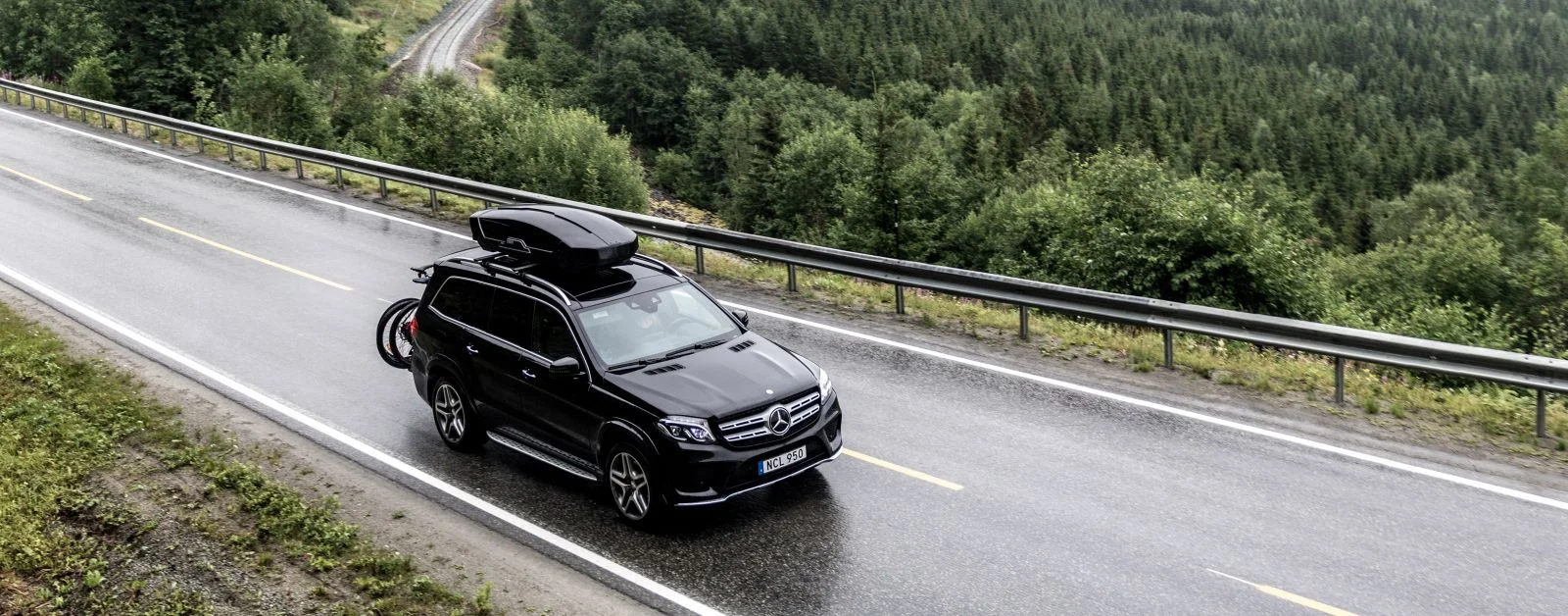 Thule cargo and bike.jpg