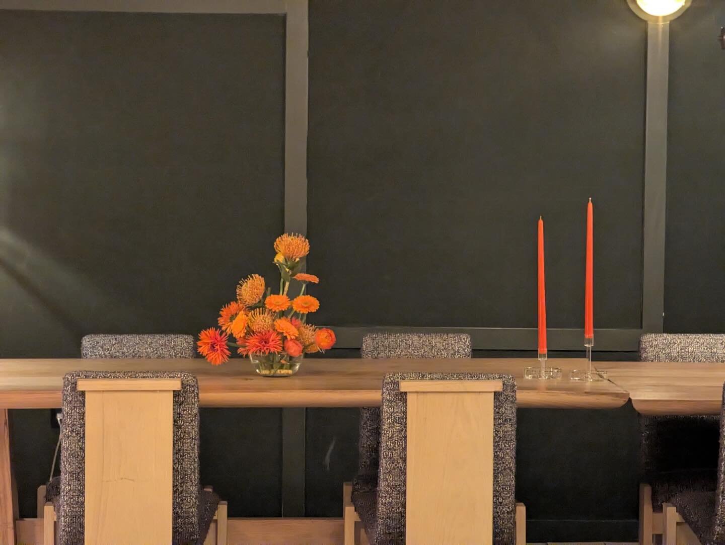 Bright and juicy moment this week for @rodanandfields &amp; @roundtownevents at @wildflowerauberge 🍊