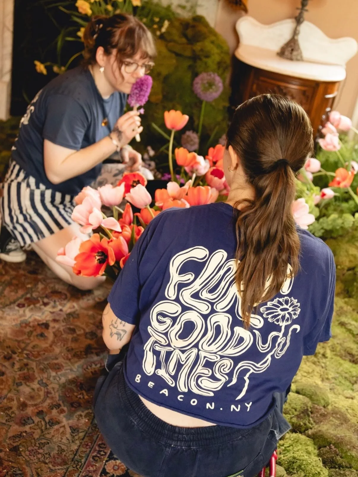 When we got invited to do a room at the @lyndhurst_mansion Flower House, all I knew was that I wanted to do something immersive. An impossible room. A room where it feels like a lucid dream. Dreams, just like flowers, are ephemeral.

This work is spe