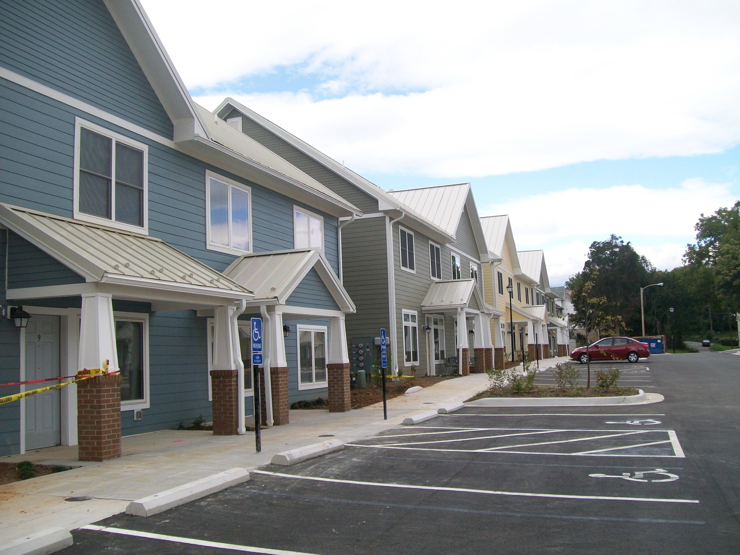 The accessible parking at Victoria Ridge