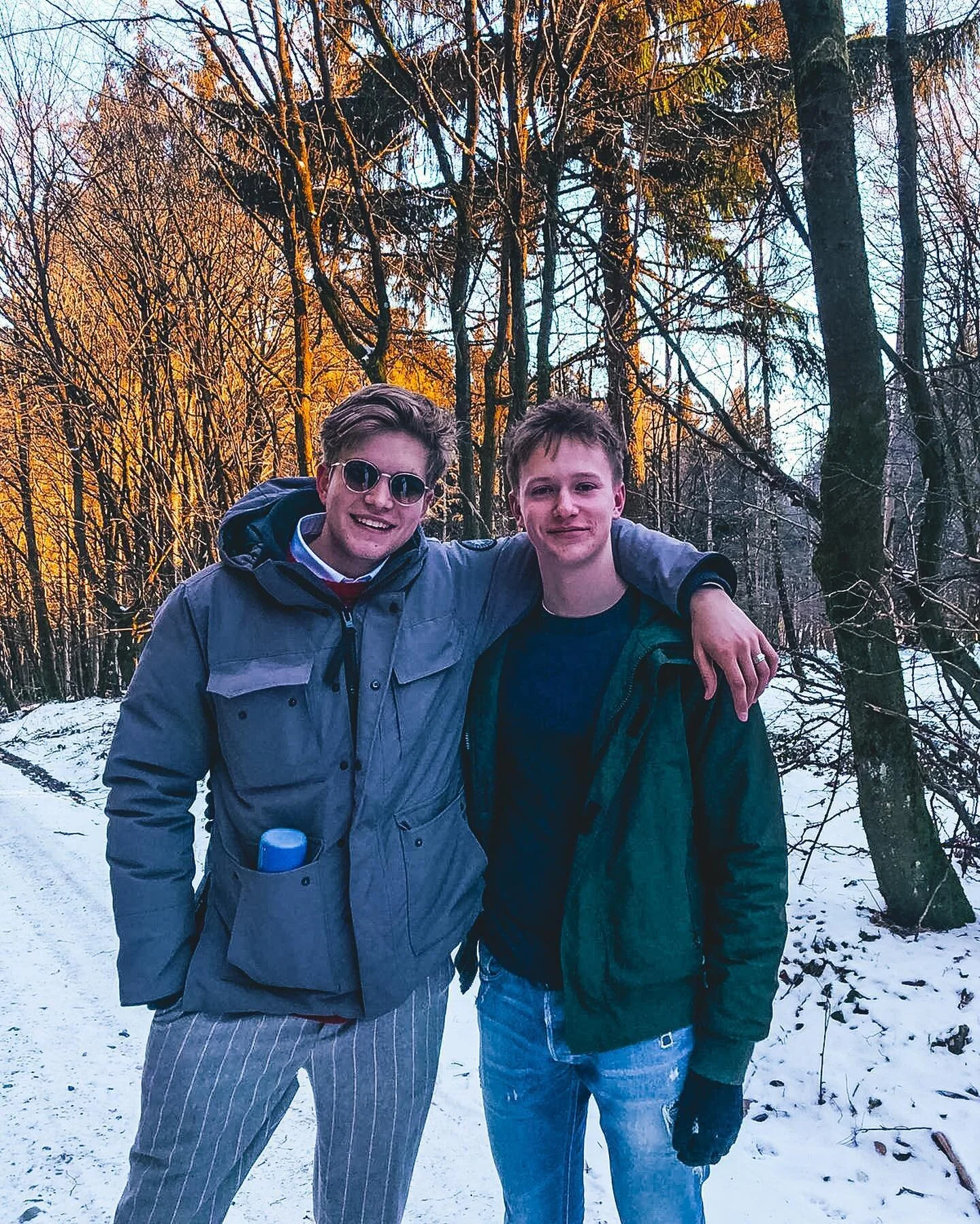 Cold but in good company 
.
.
.
.
.
.
.
.
.

#photo #photographer #cameross #picoftheday #lifestyle #camera #nikon #picture #mystyle #streetstyle #friends #goodcompany #fun #cold #coldasballs