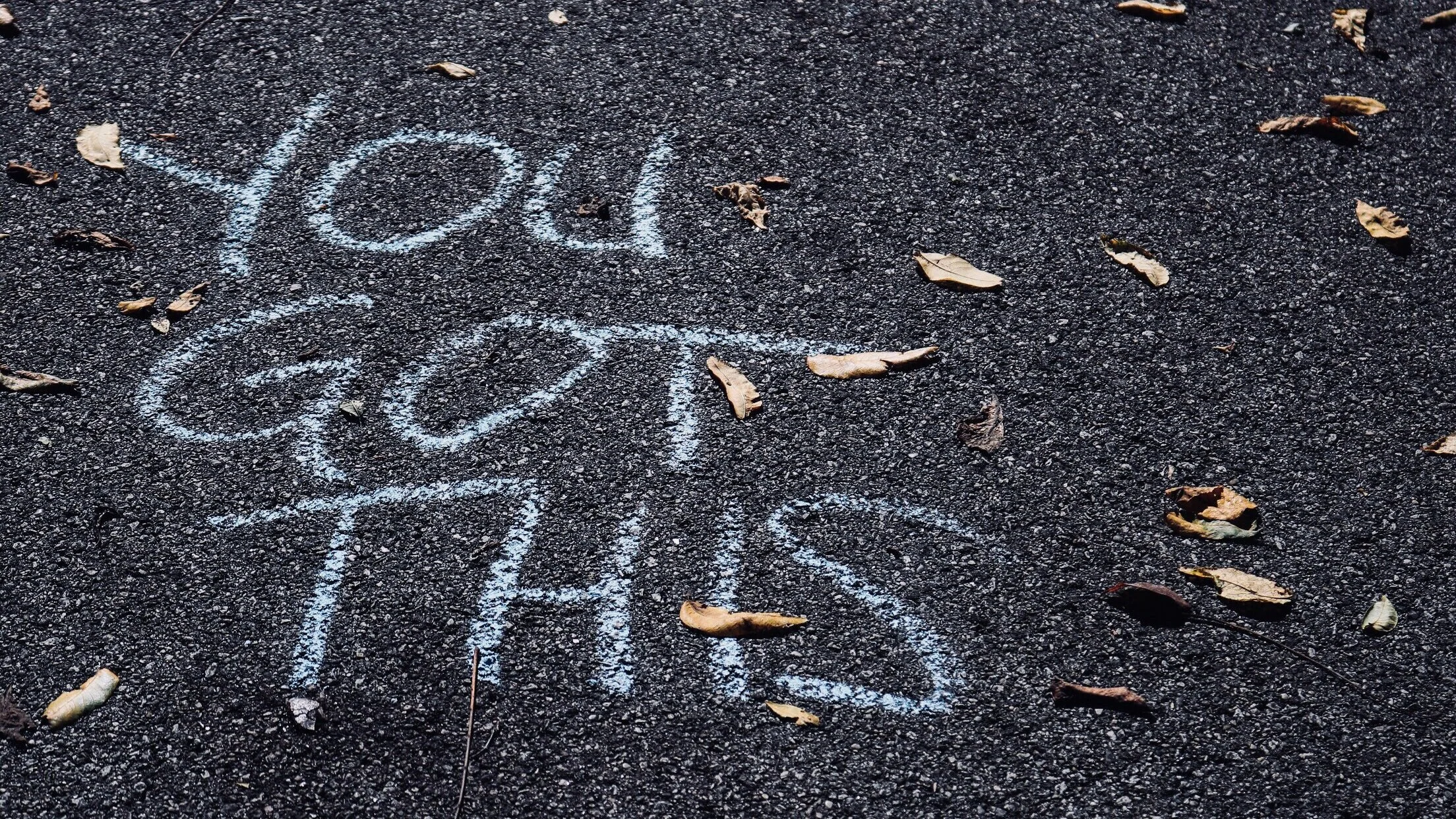 10s-10s-10s Across the Board: 10 Tangible Tips for TAs Transitioning to Online Teaching