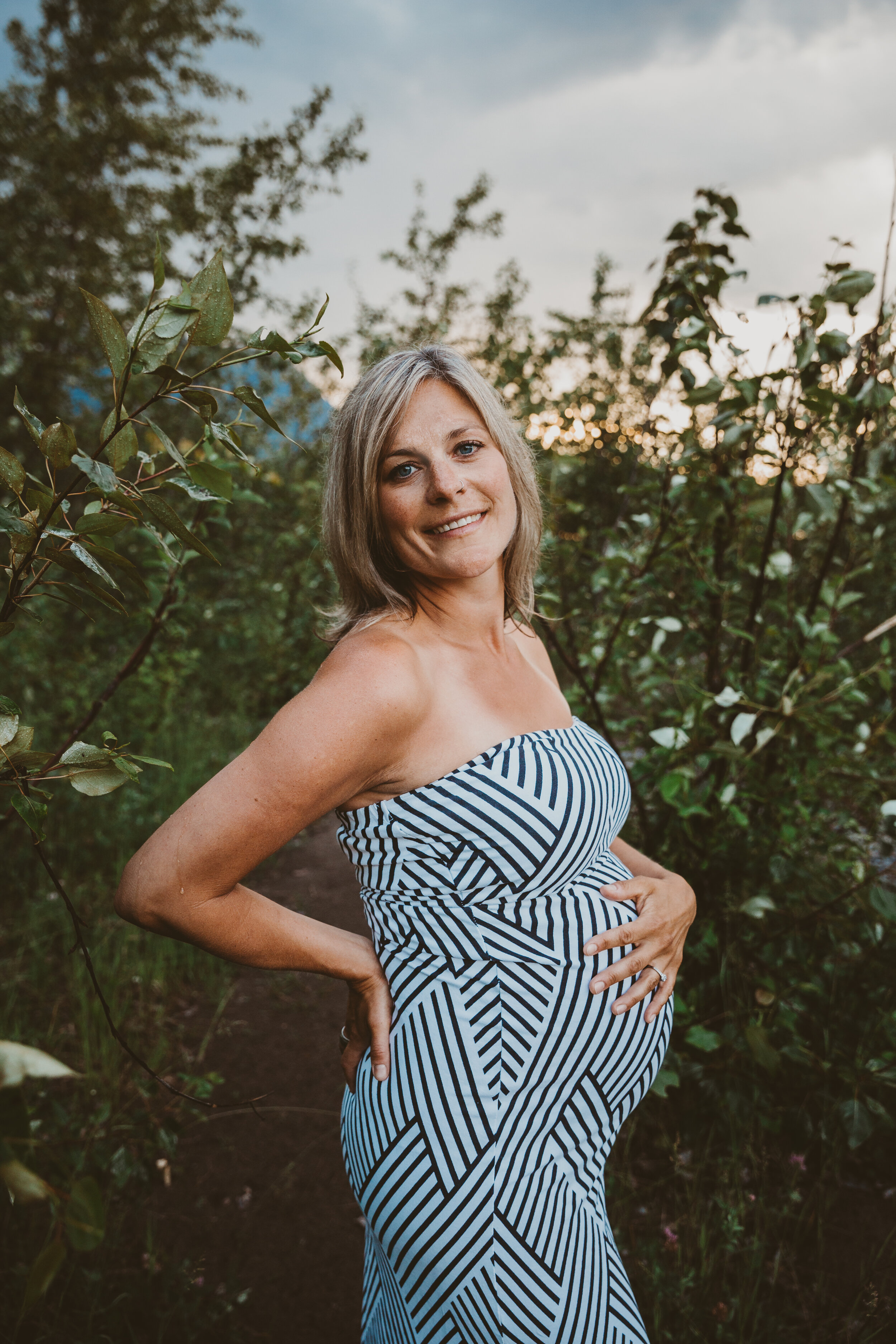 Riverside Smithers Maternity Session 