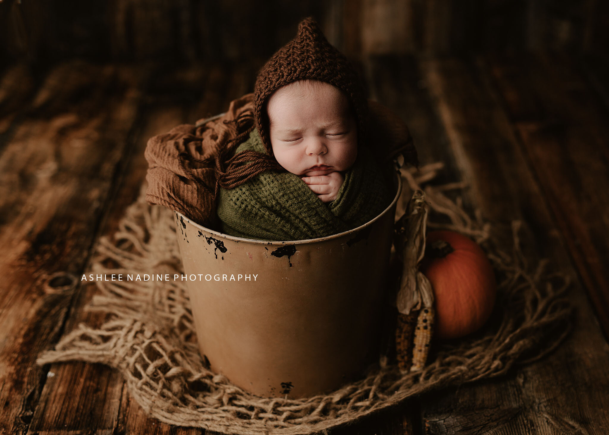 SMITHERSPHOTOGRAPHERNEWBORN14.jpg