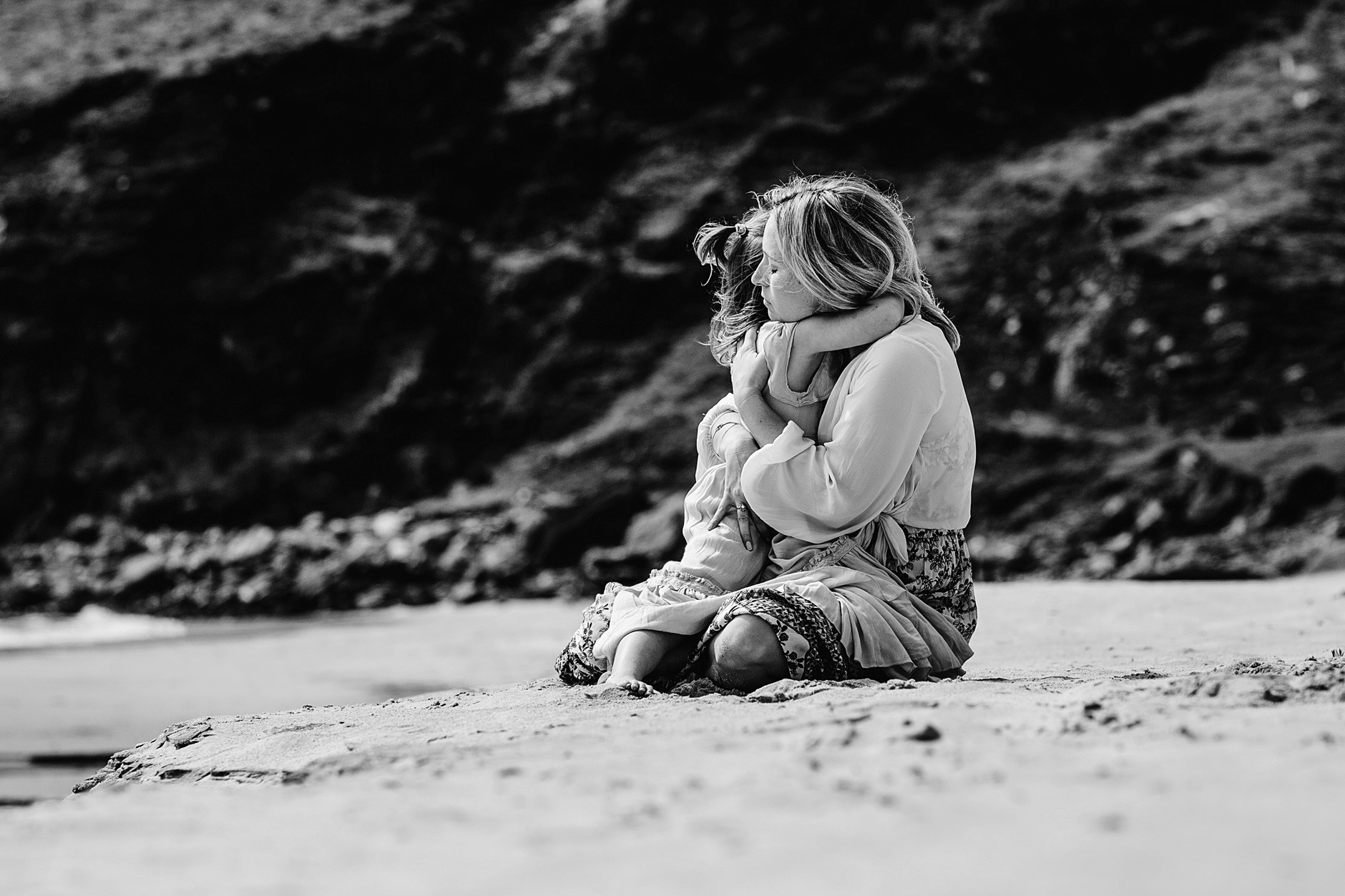 stunning-beach-family-vacation-photoshoot-achill-island-ireland-0009.jpg