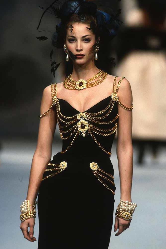 Haute-Couture-Spring-Summer-1992_BLEU.jpg