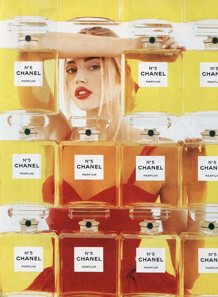 EstellaWarren_Chanel_1998.jpg