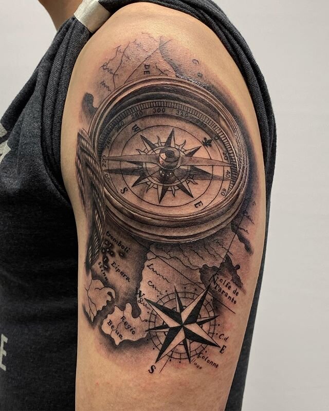 Compass on a map of Italy from @itsbrogersyo