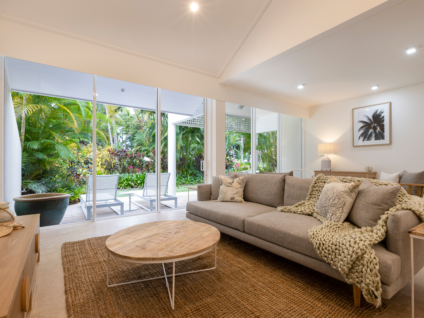 platinum_property_solana_by_the_beach2.jpg
