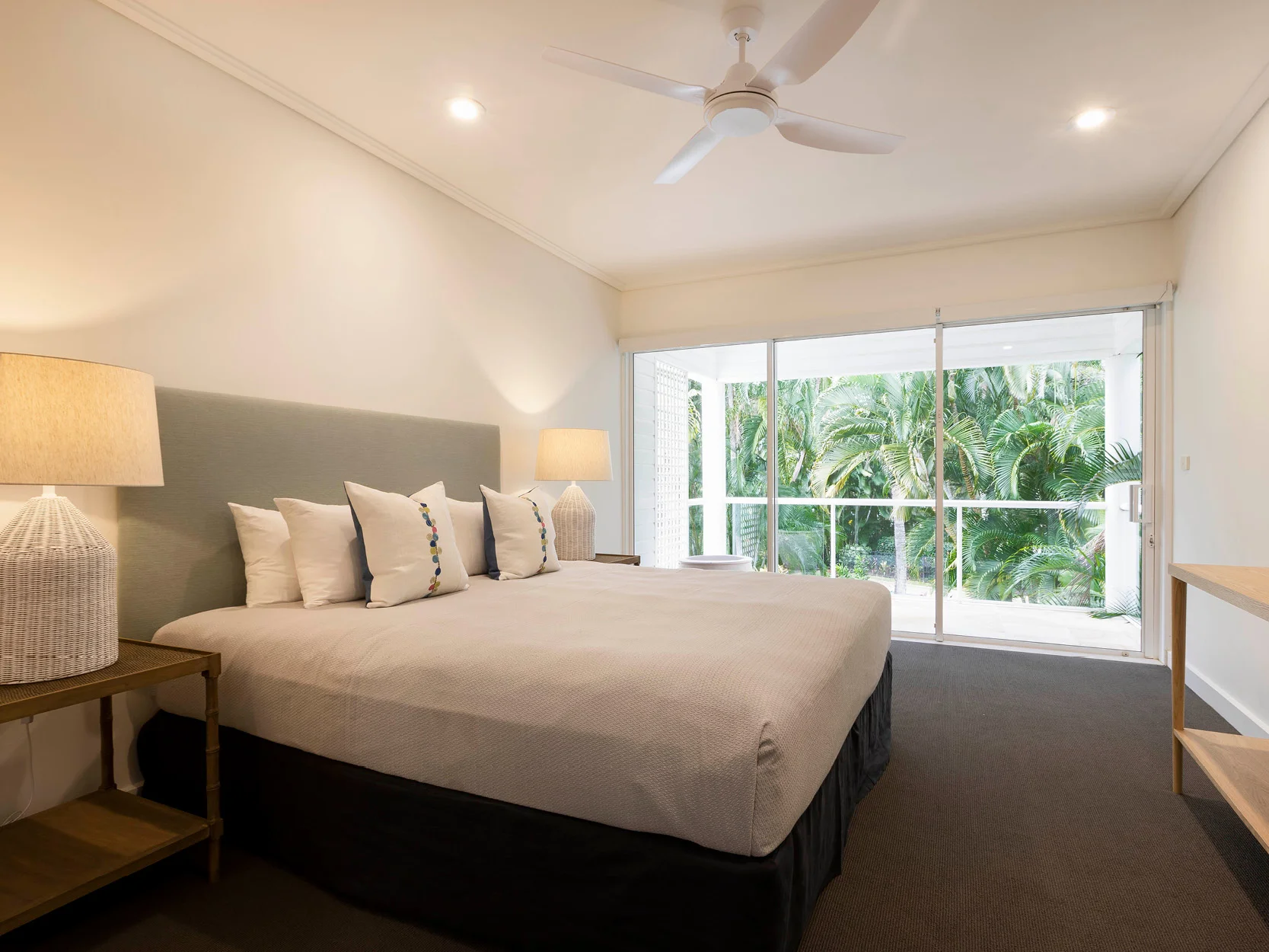 platinum_property_solana_by_the_beach9.jpg
