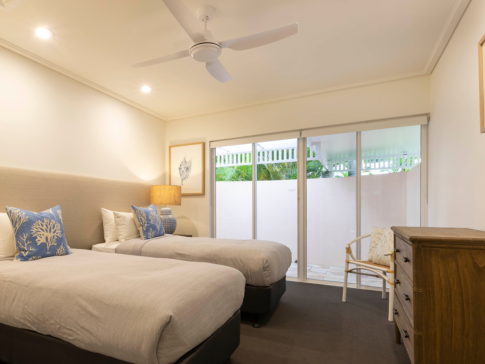 platinum_property_solana_by_the_beach12.jpg