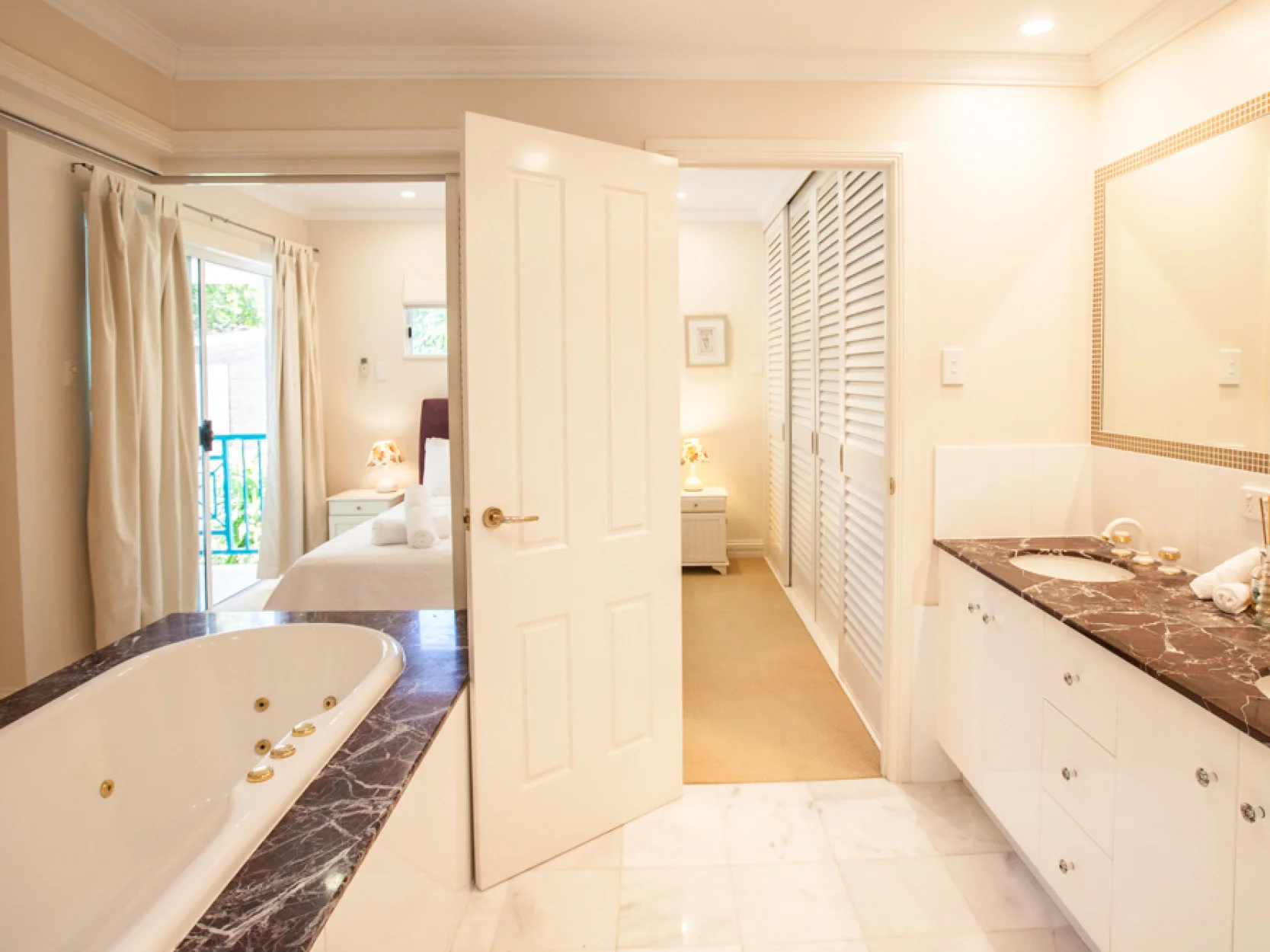 platinum_property_solana_by_the_beach8.jpg
