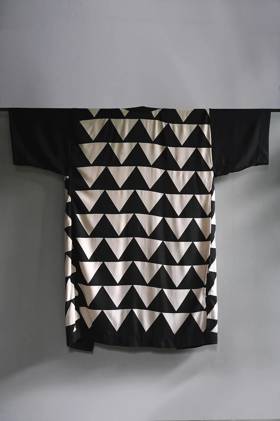 Triangle Kaftan B-Web.jpg